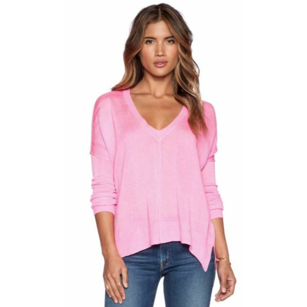 John + Jenn Bellamy V-Neck Lightweight Pullover Flash Dance Pink Large MSRP $99